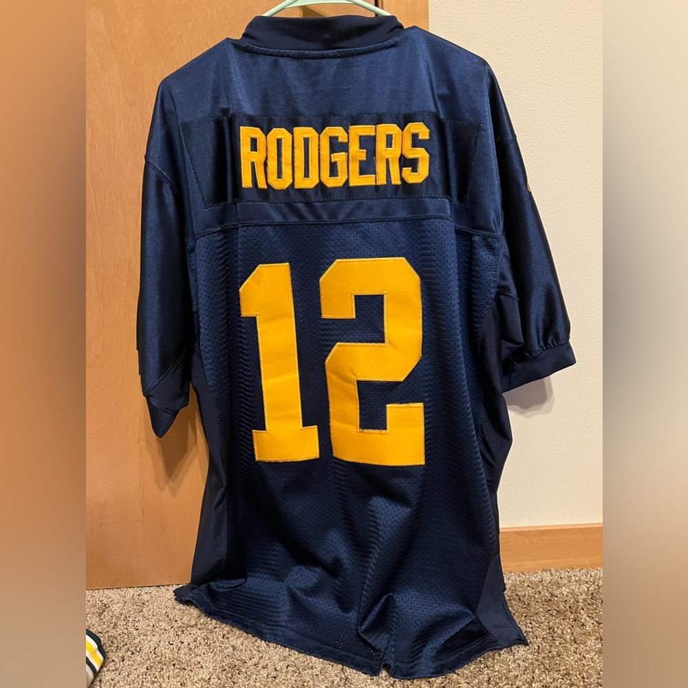 Aaron Rodgers Throwback Packers Jersey